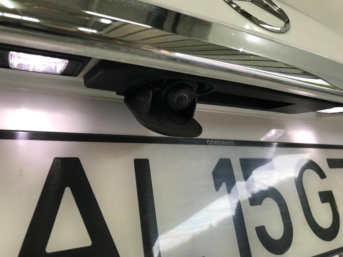 Mercedes C180 · Ano 2018 — imagen 9