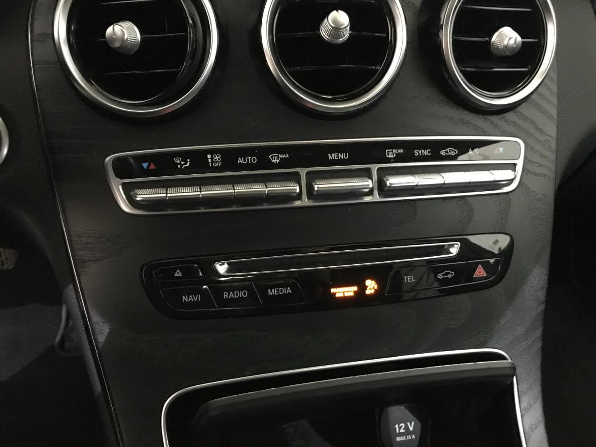 Mercedes C180 · Ano 2018 — imagen 43