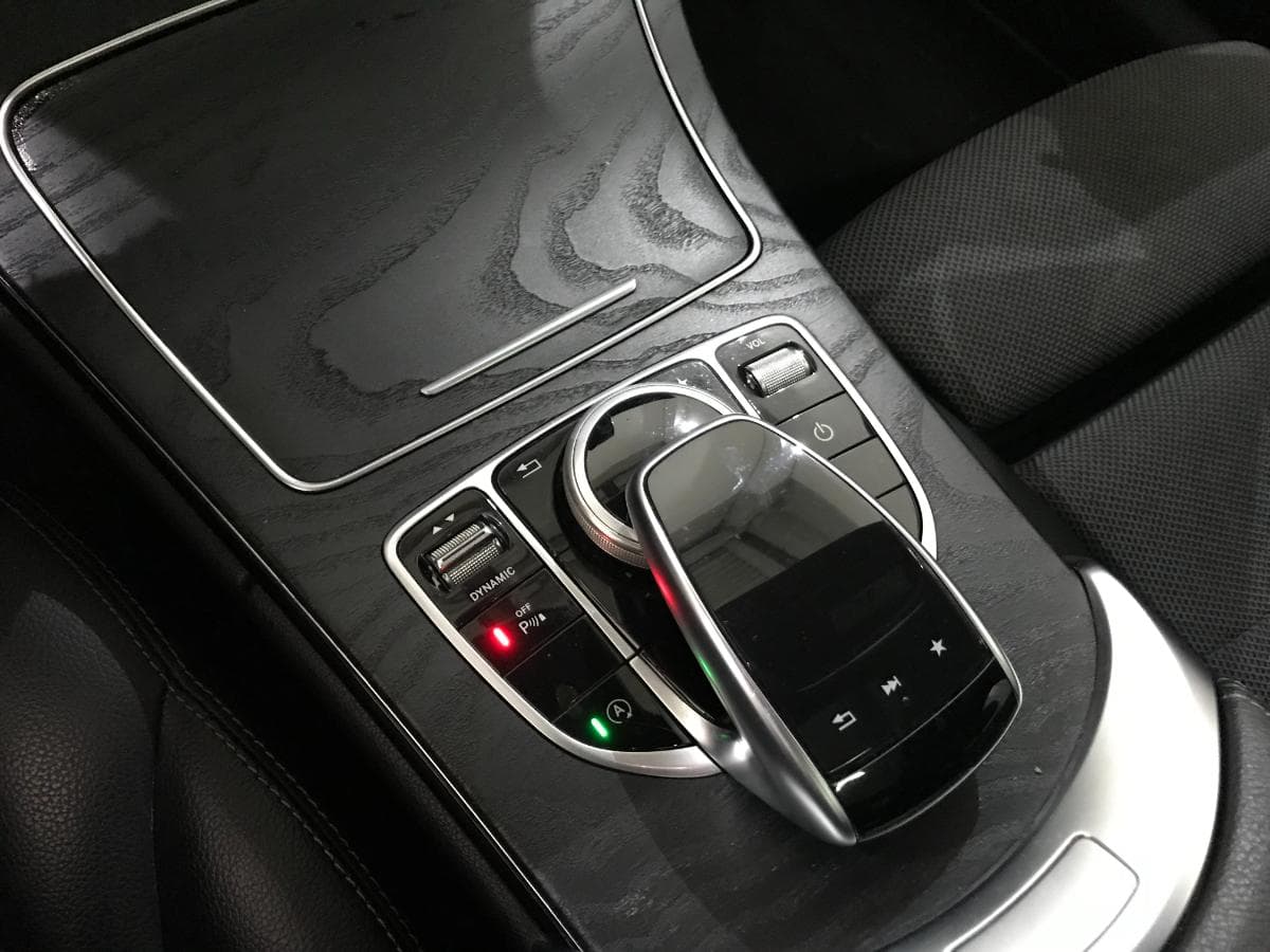 Mercedes C180 · Ano 2018 — imagen 47