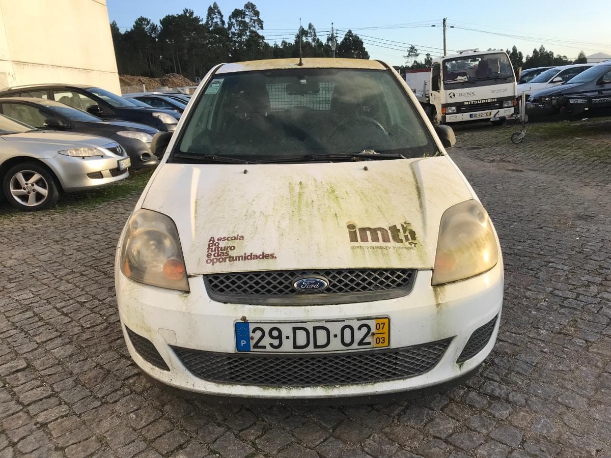 Ford Fiesta 1.4 TDCI — imagen 3