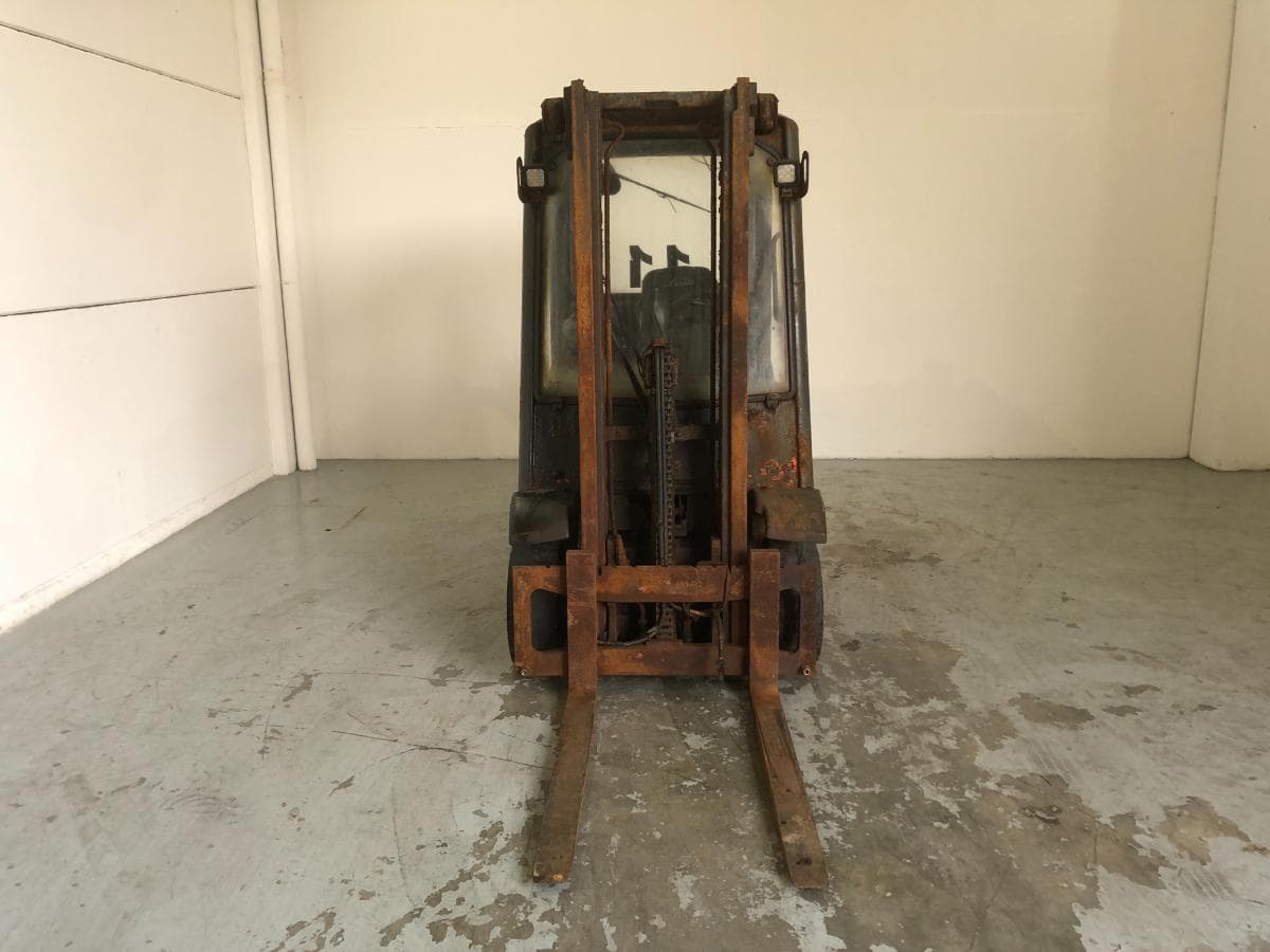 Empilhador Linde H20D-02/600 · Ano 2016 — imagem 3
