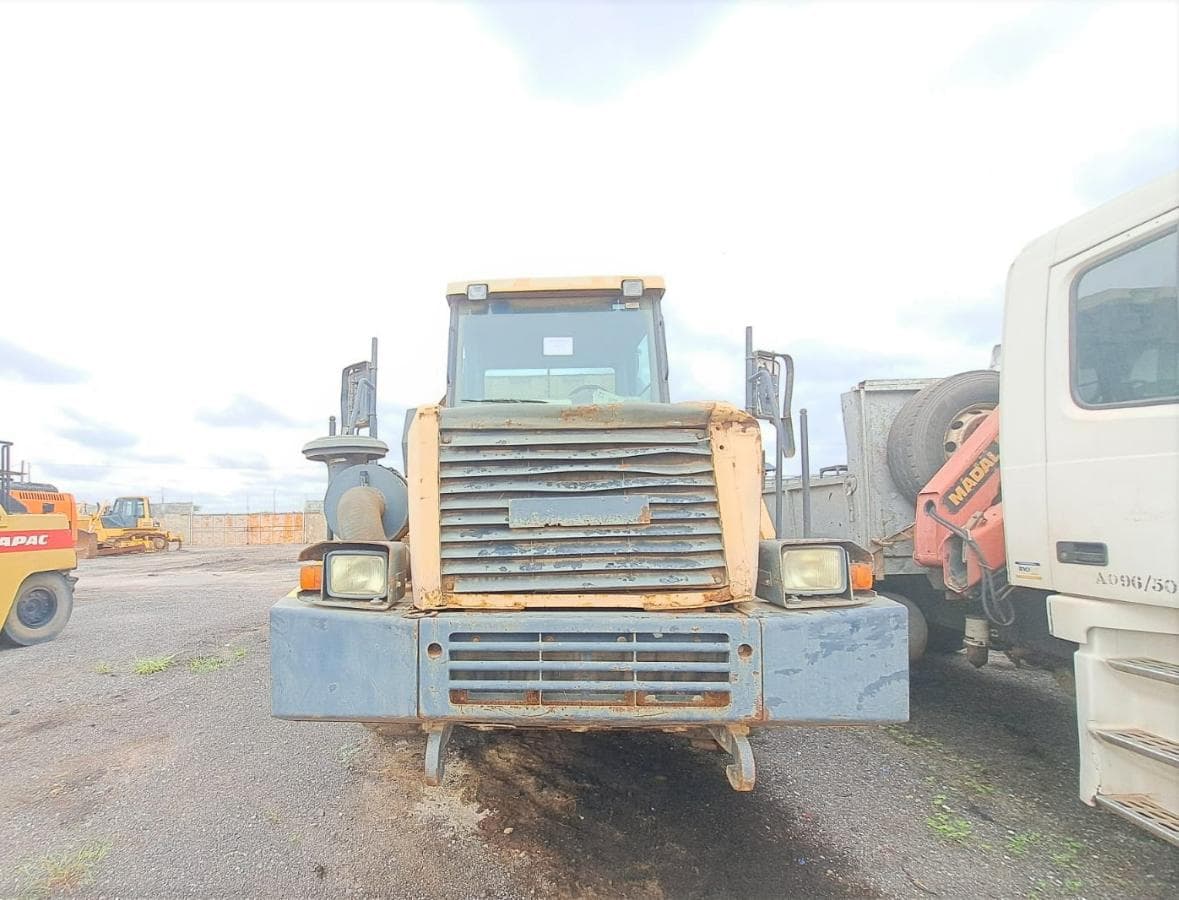 Dumper (30T) KOMATSU HM300-1 · Viana — imagem 6