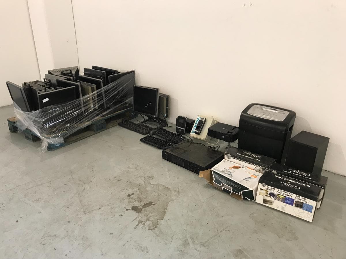 Equipamento Informático — imagem 1