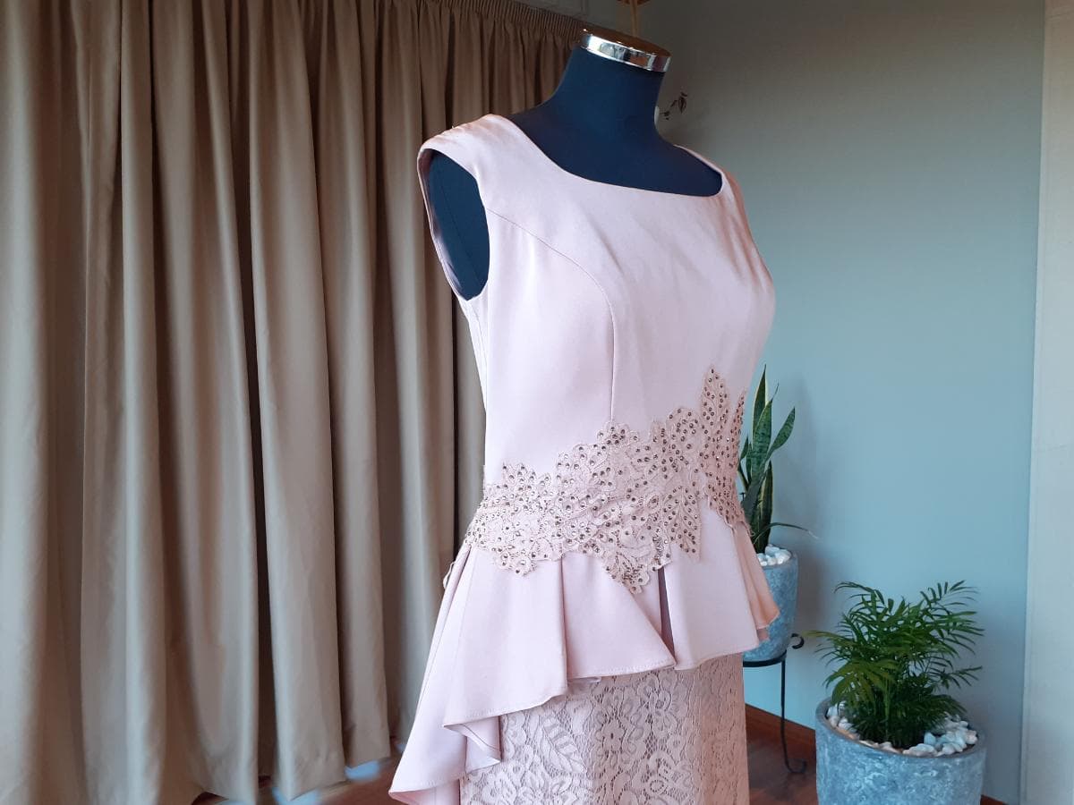Ceremony dress — image 2