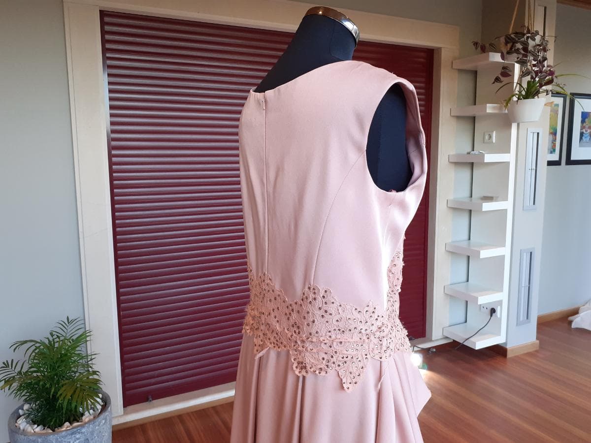 Ceremony dress — image 5