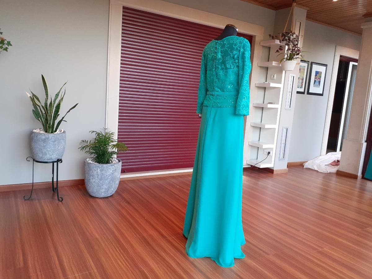 Vestido de ceremonia — imagen 4