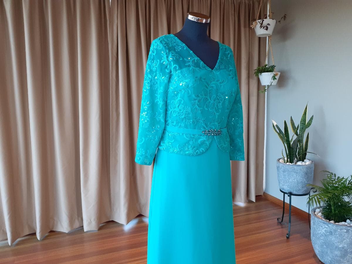 Vestido de ceremonia — imagen 5