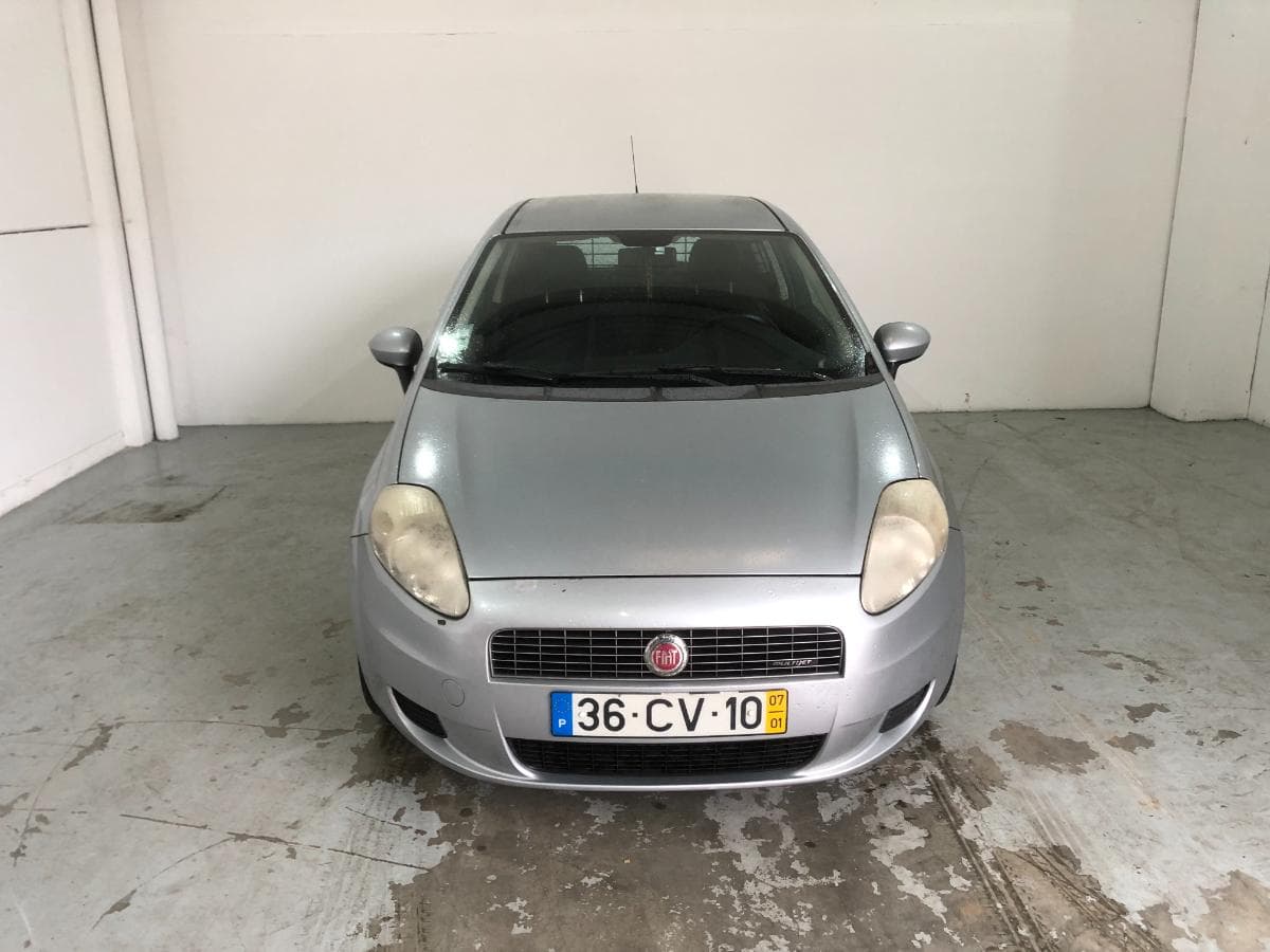 Fiat Punto 1.3 · Ano 2007 — imagen 3