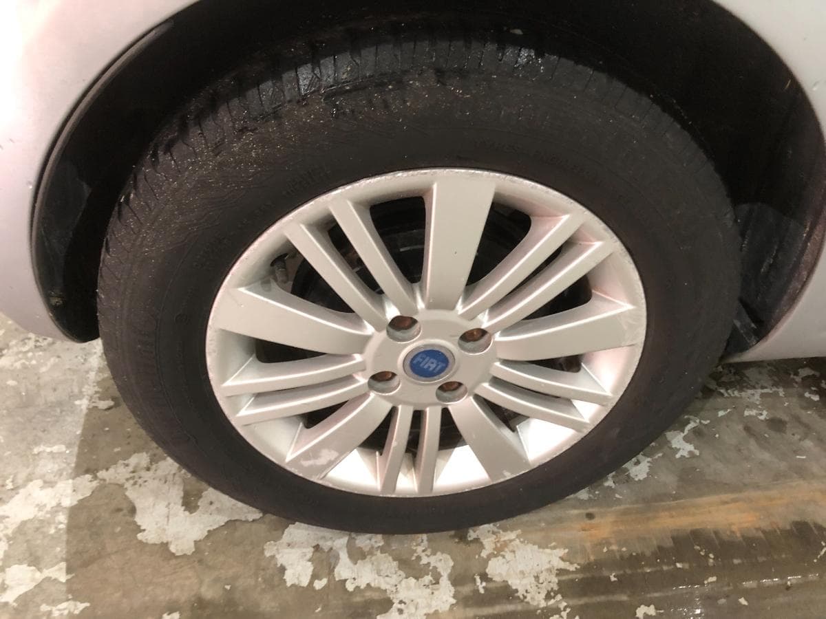 Fiat Punto 1.3 · Ano 2007 — imagen 19