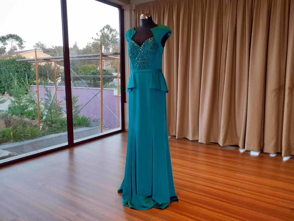 Vestido de ceremonia — imagen 9