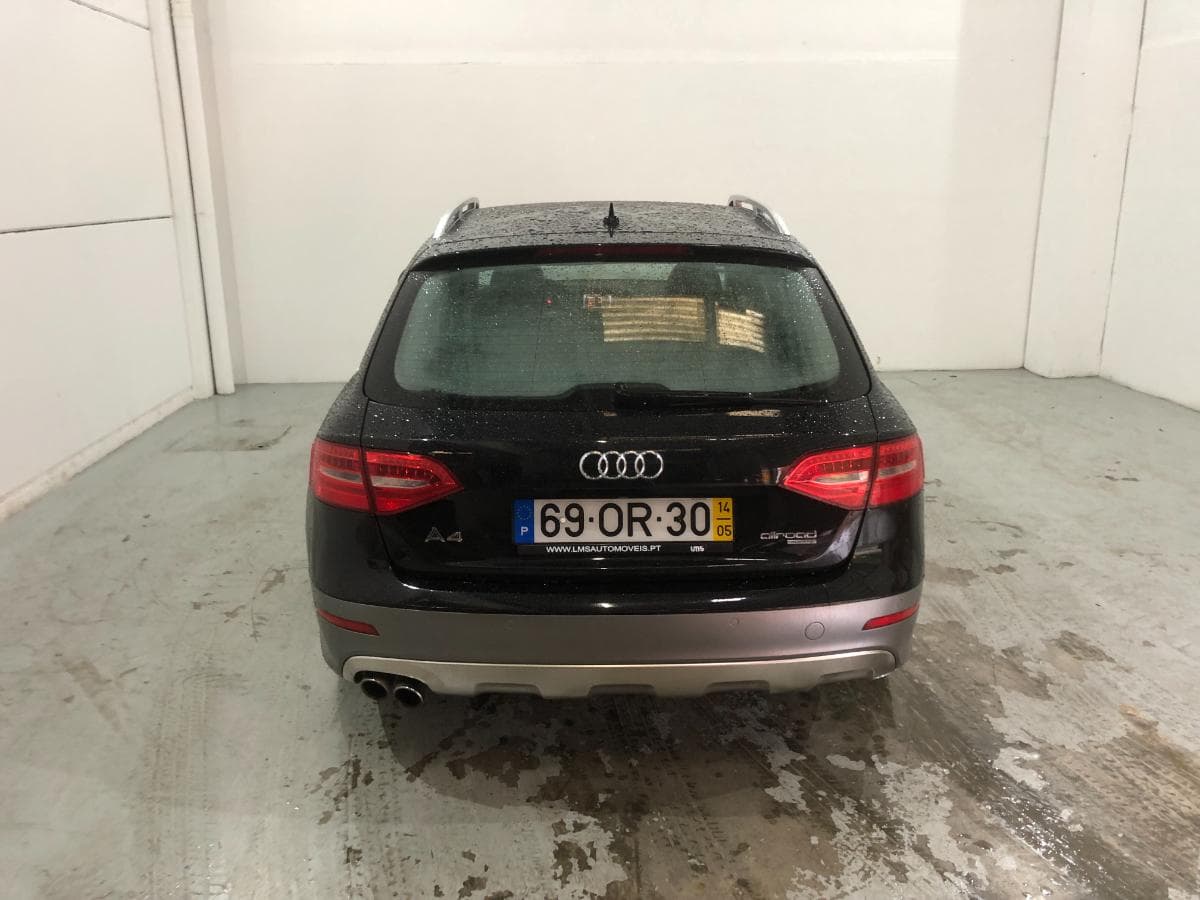 Audi A4 Allroad Quattro 2.0 TDI · Ano 2014 — image 6