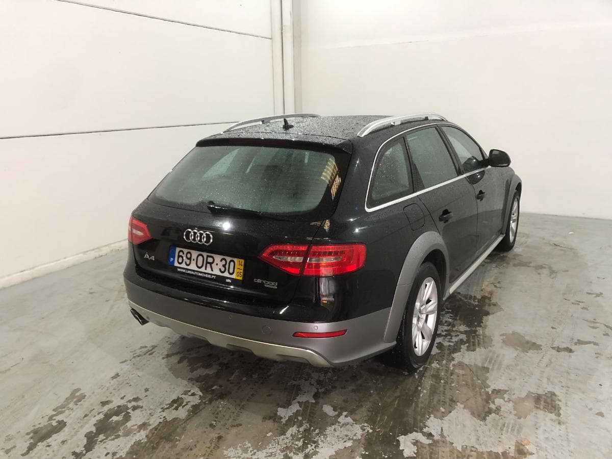 Audi A4 Allroad Quattro 2.0 TDI · Ano 2014 — image 12