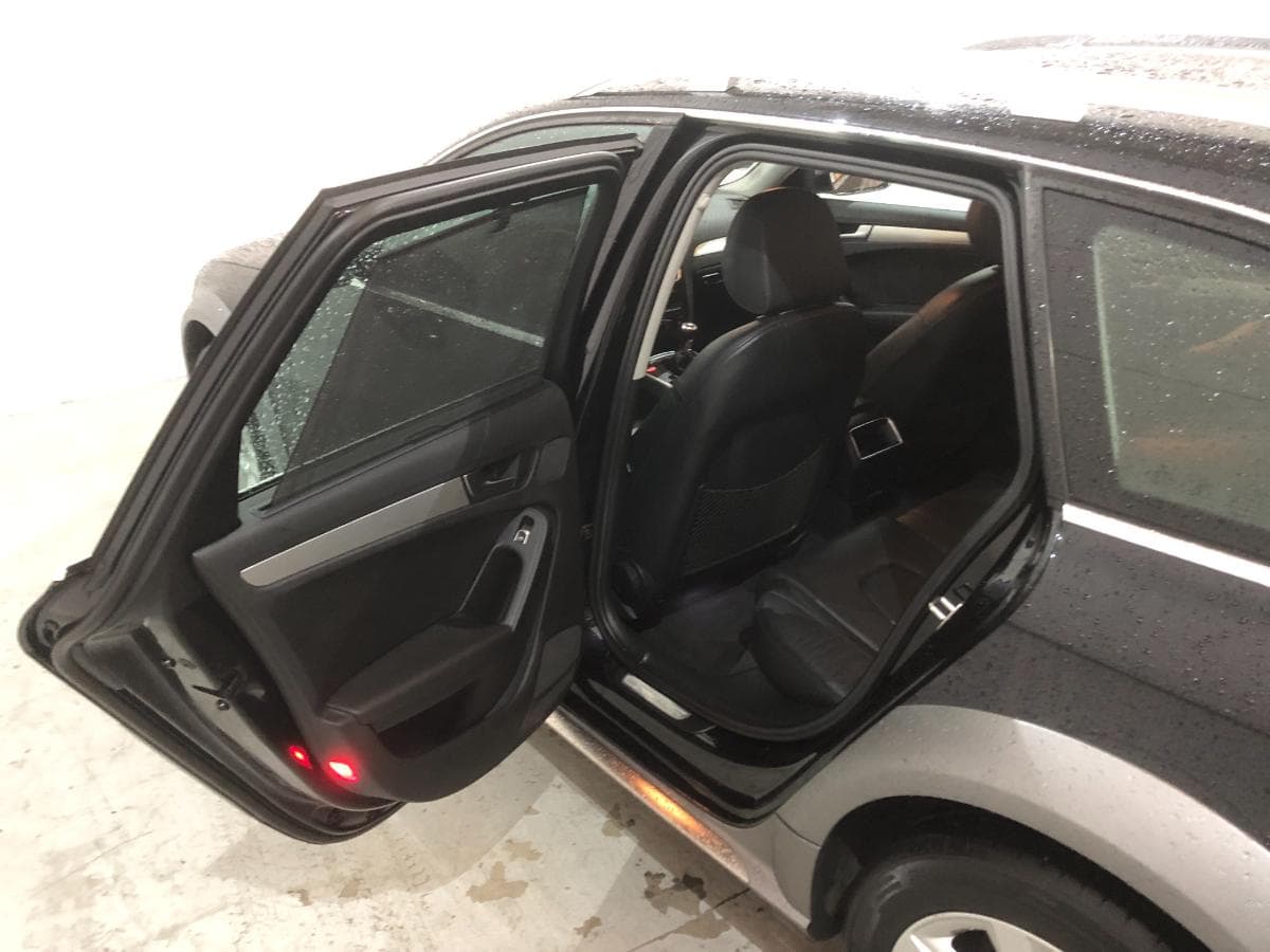 Audi A4 Allroad Quattro 2.0 TDI · Ano 2014 — image 19