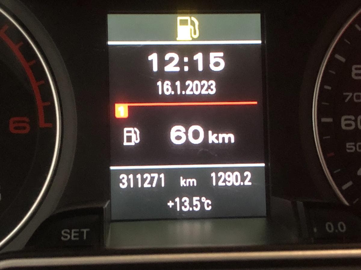 Audi A4 Allroad Quattro 2.0 TDI · Ano 2014 — image 32