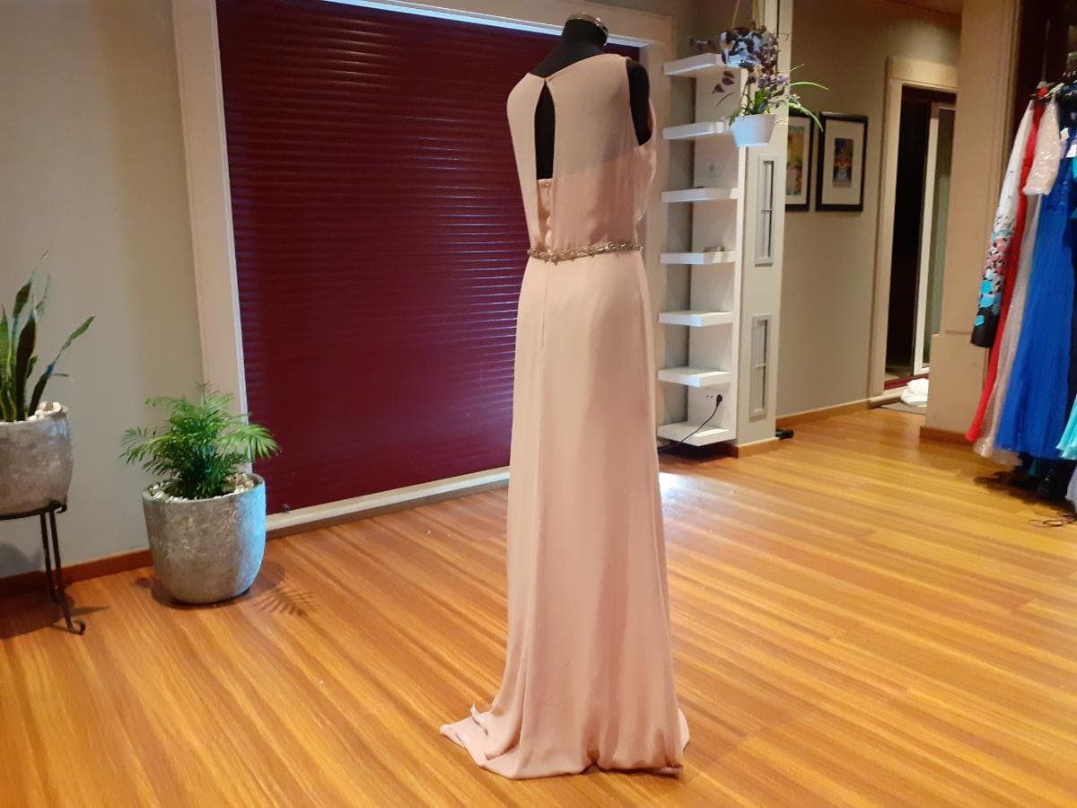 Vestido de ceremonia — imagen 5