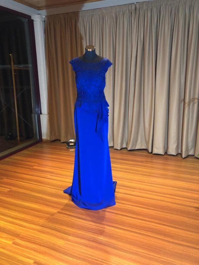 Vestido de ceremonia — imagen 3