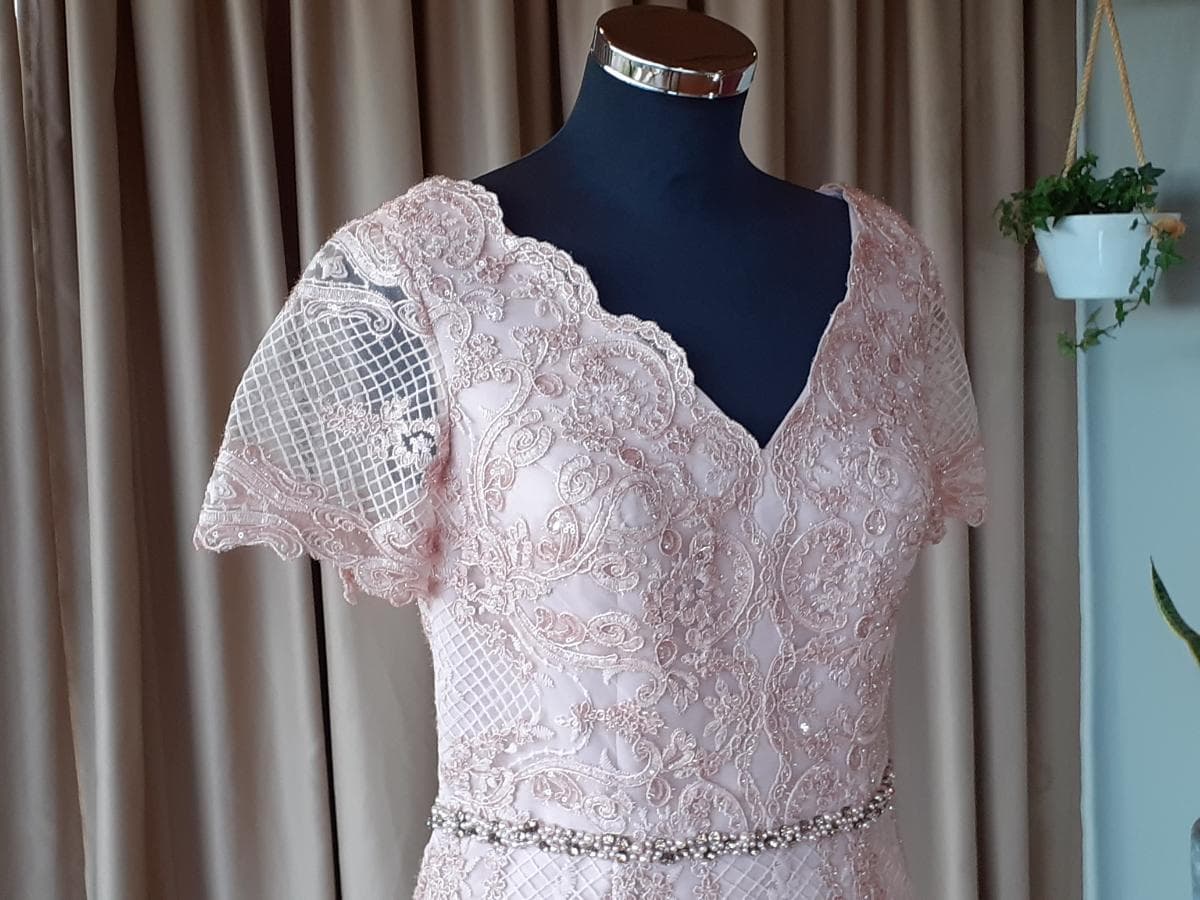Robe de cérémonie — image 3