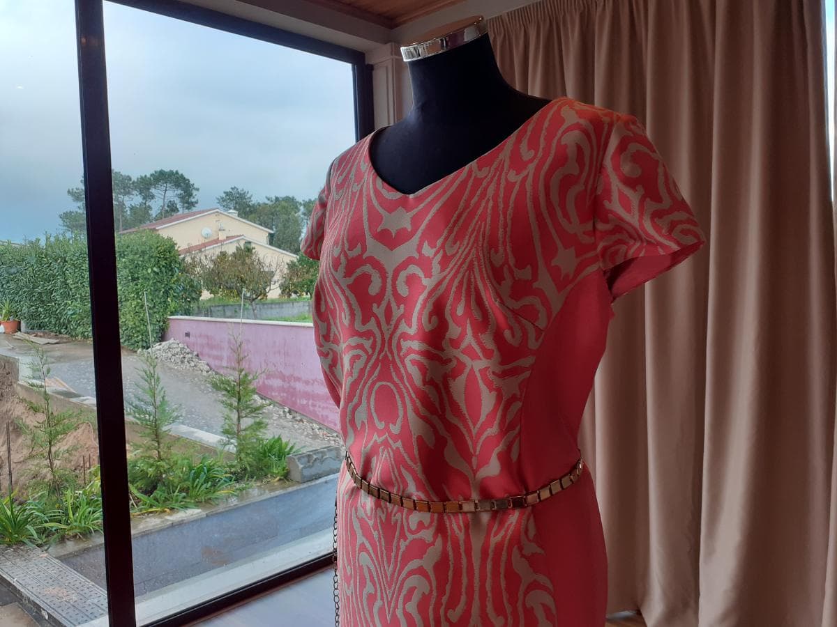 Robe de cérémonie — image 7