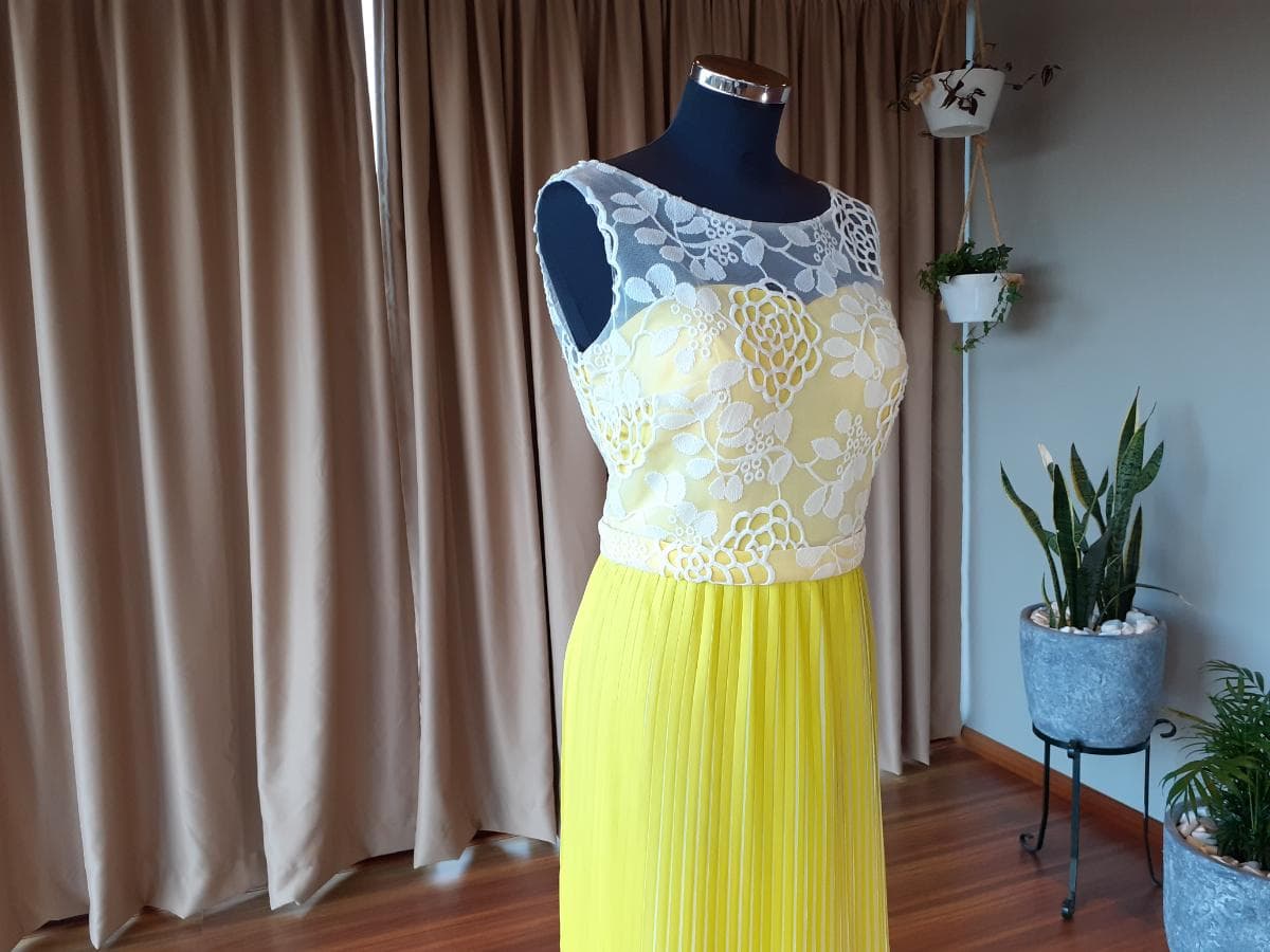 Robe de cérémonie — image 4