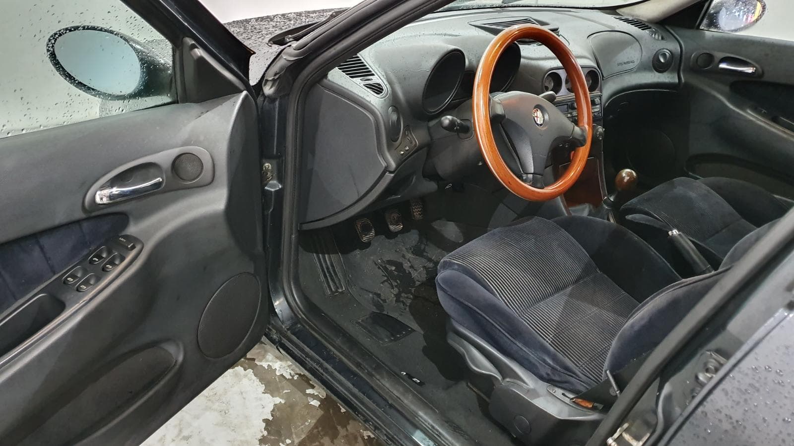 Alfa Romeo 156 1.9 JTD · Ano 1998 — imagen 17