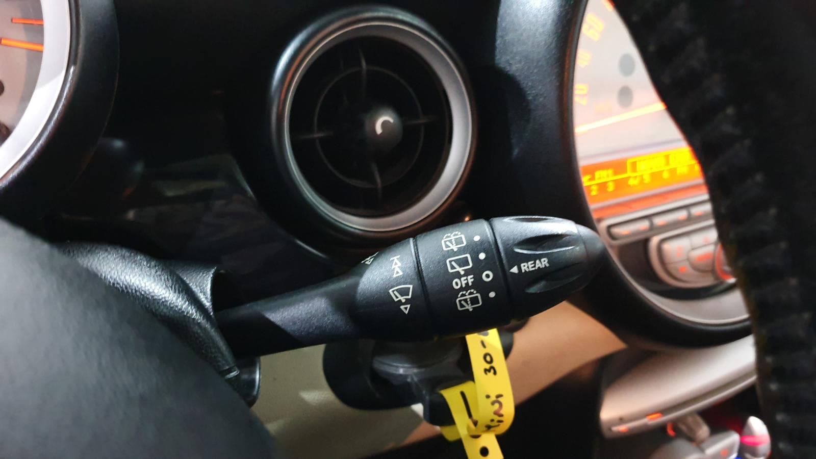Mini Cooper 1.6D · Ano 2010 — imagem 29