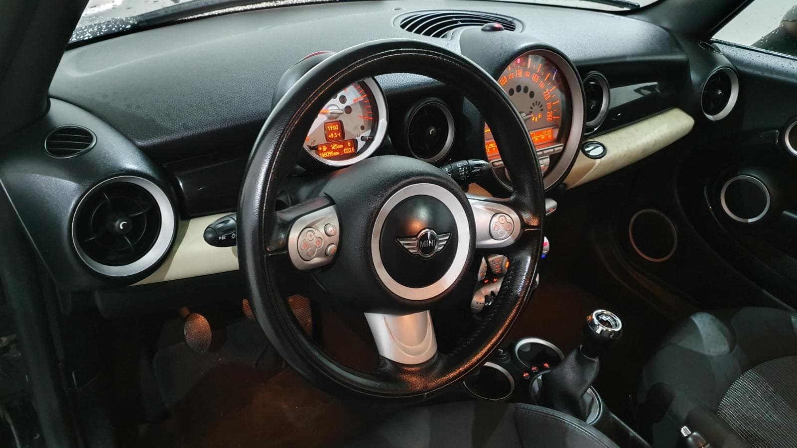 Mini Cooper 1.6D · Ano 2010 — imagem 30