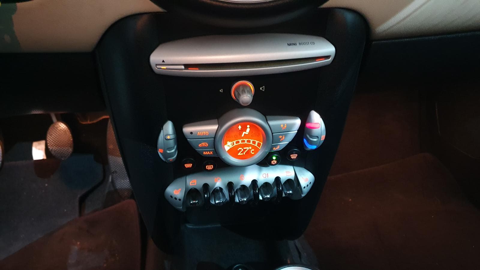 Mini Cooper 1.6D · Ano 2010 — imagem 31