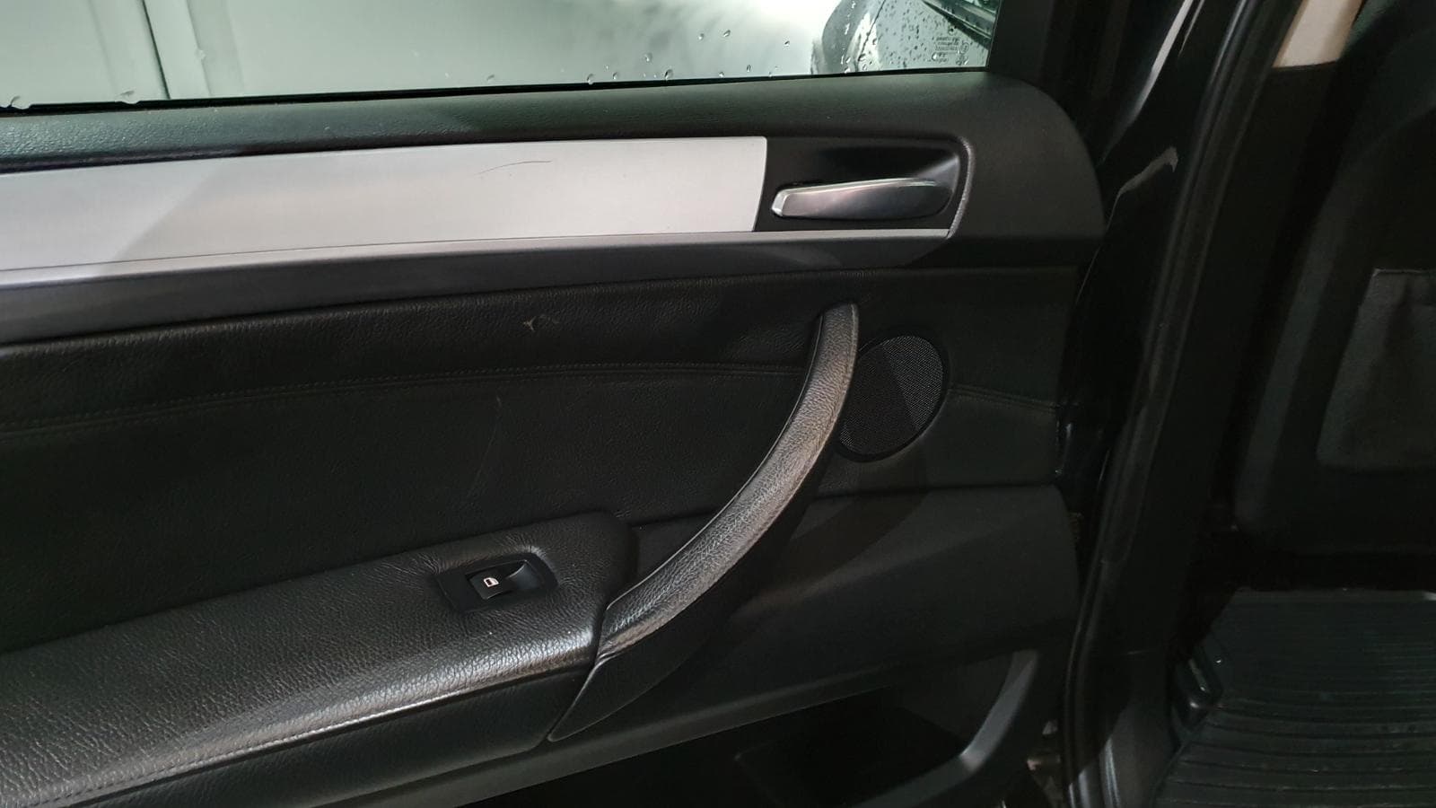 BMW X5 3.0D · Ano 2007 — imagem 22