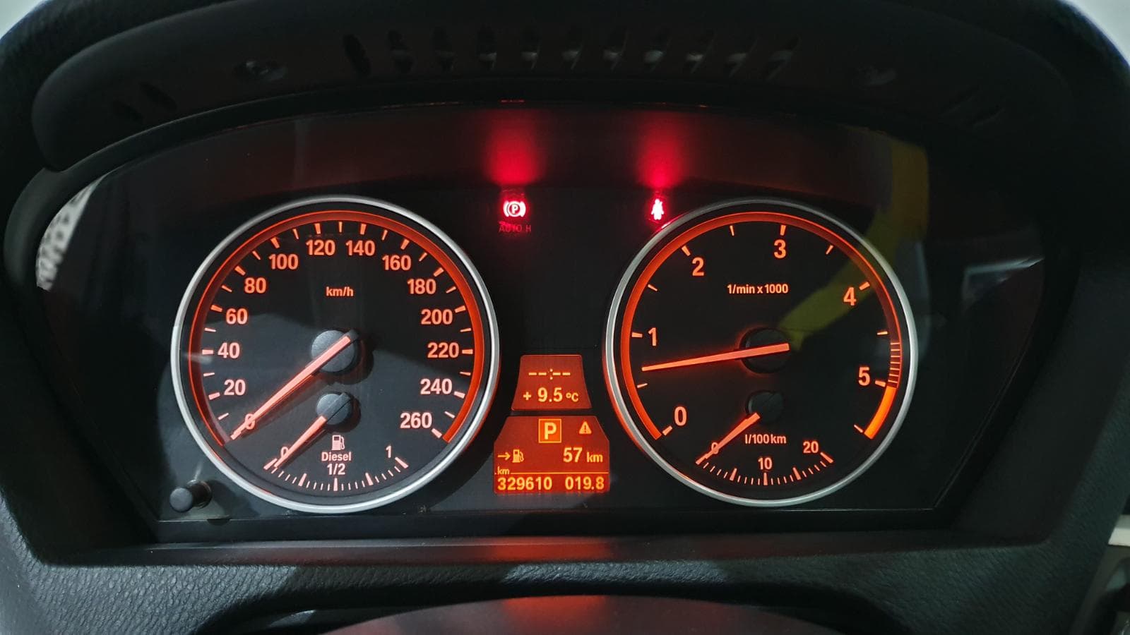 BMW X5 3.0D · Ano 2007 — imagem 27