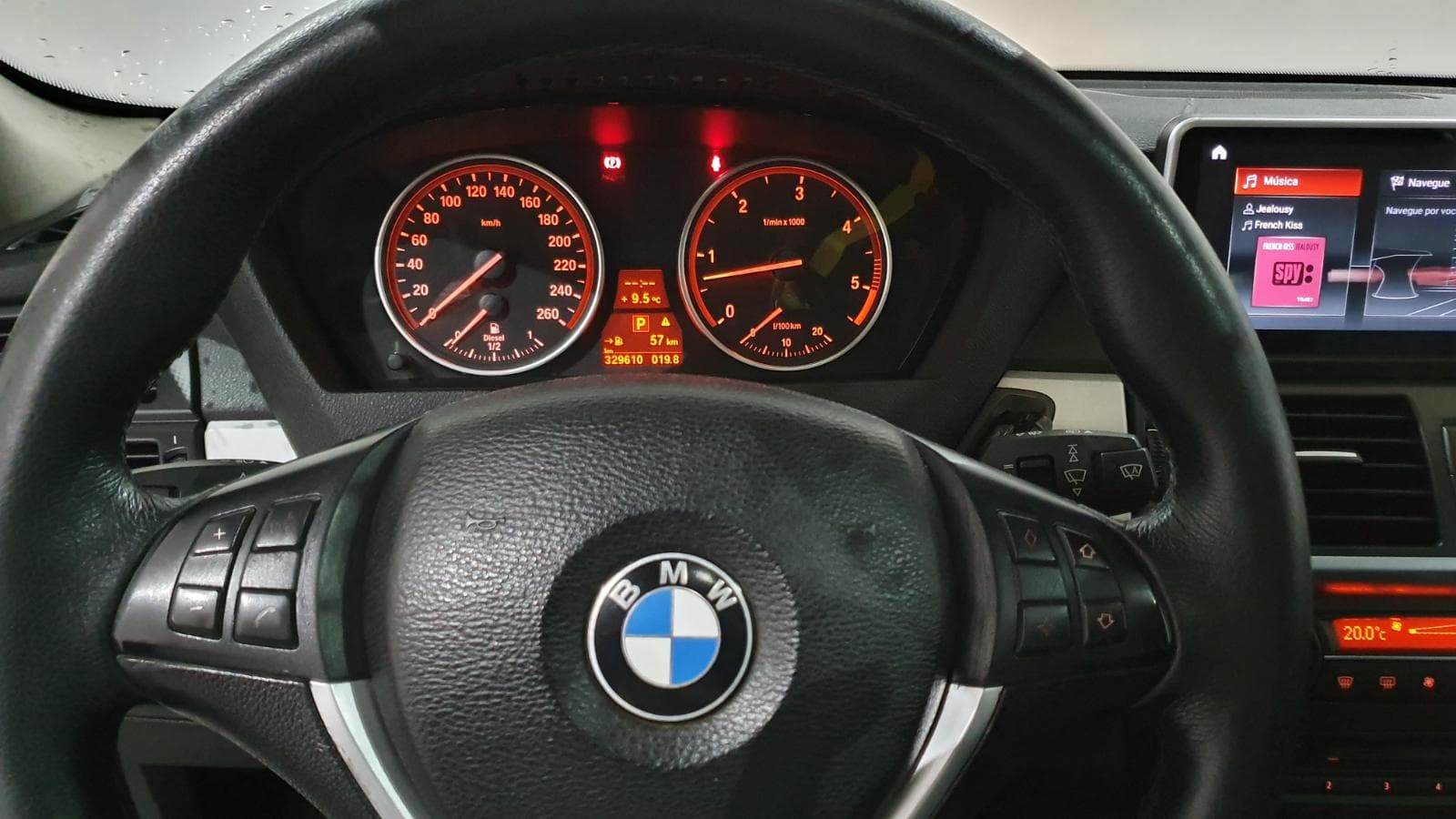 BMW X5 3.0D · Ano 2007 — imagem 28