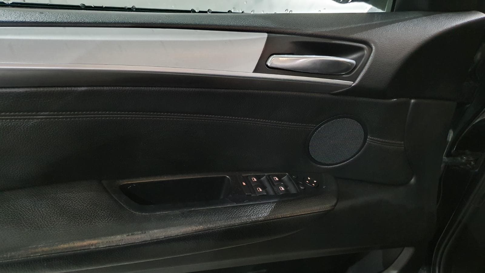 BMW X5 3.0D · Ano 2007 — imagem 36