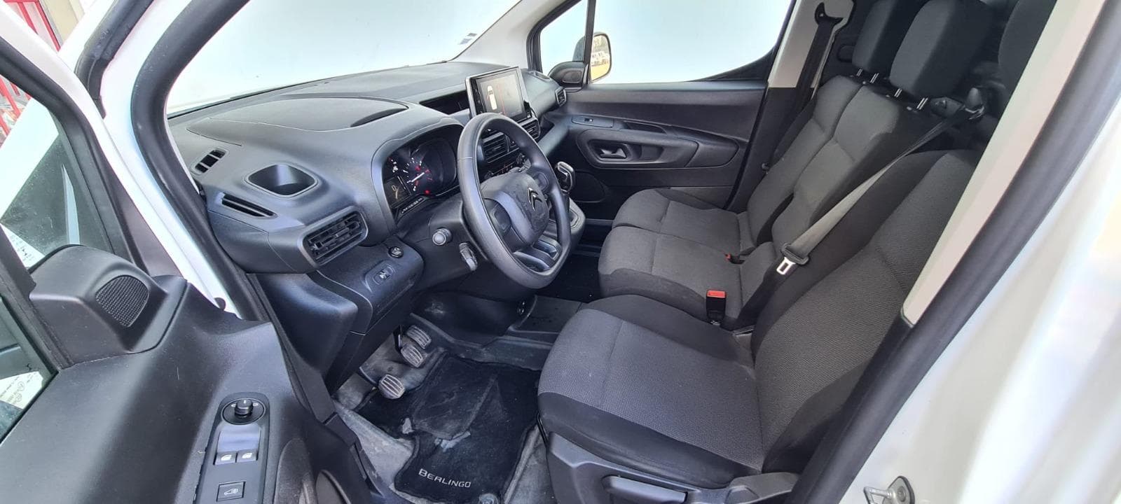 Citroën Berlingo Van 1.5 BlueHDI · Ano 2021 — image 7