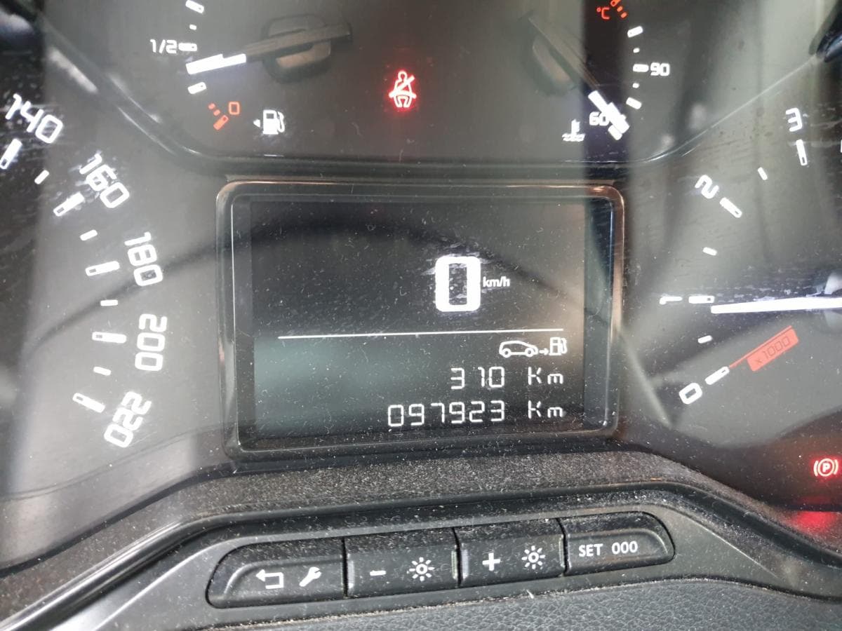 Citroën Berlingo Van 1.5 BlueHDI · Année 2021 — image 9