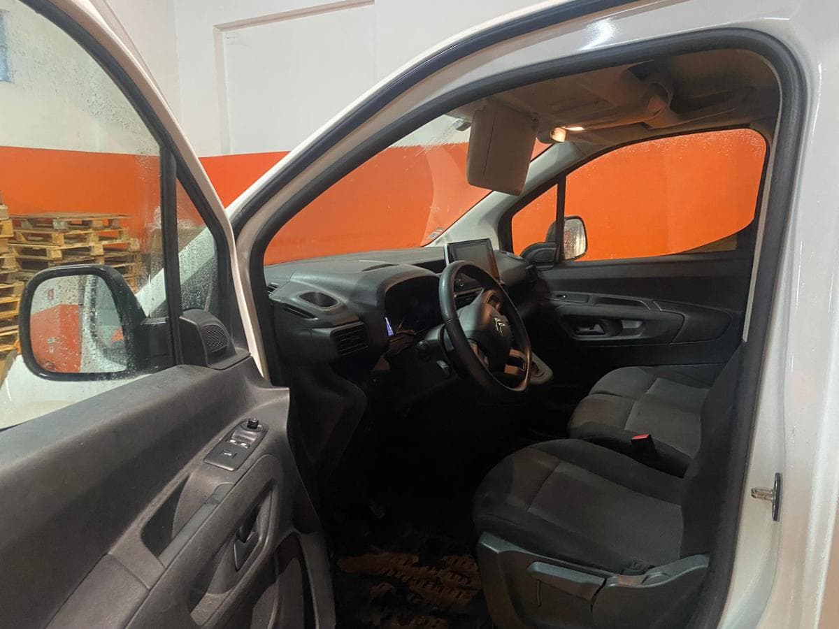 Citroën Berlingo Van 1.5 BlueHDI · Ano 2021 — imagem 8
