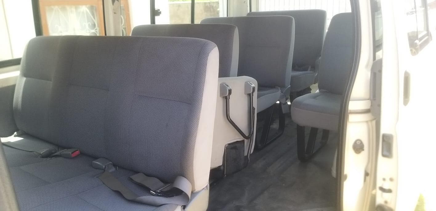 Toyota Hiace · — image 10