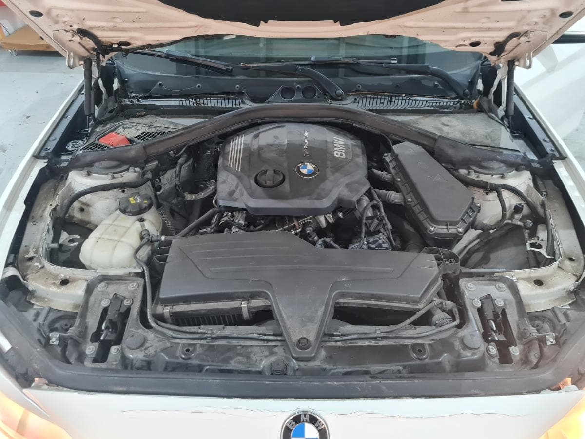 BMW 116 D 1.5 · Ano 2015 — imagem 4