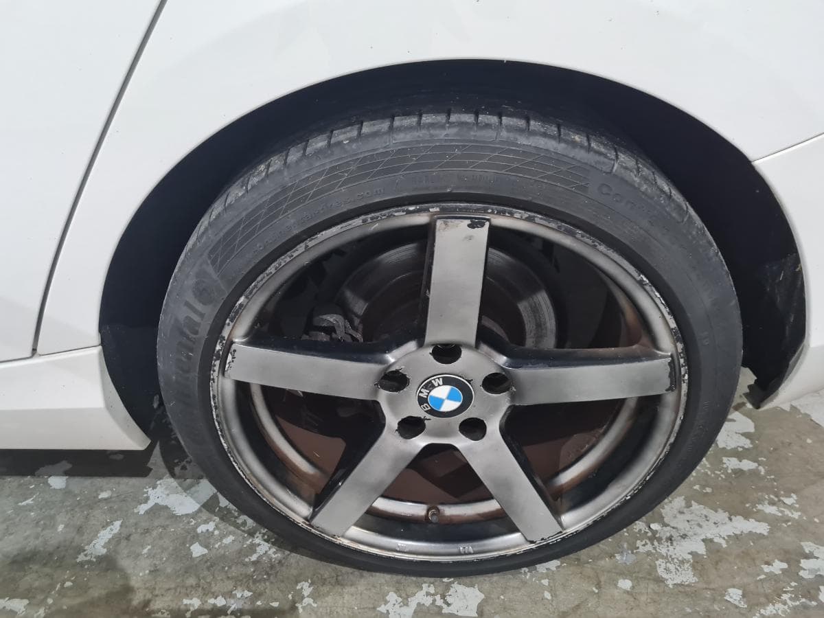 BMW 116 D 1.5 · Ano 2015 — imagem 14