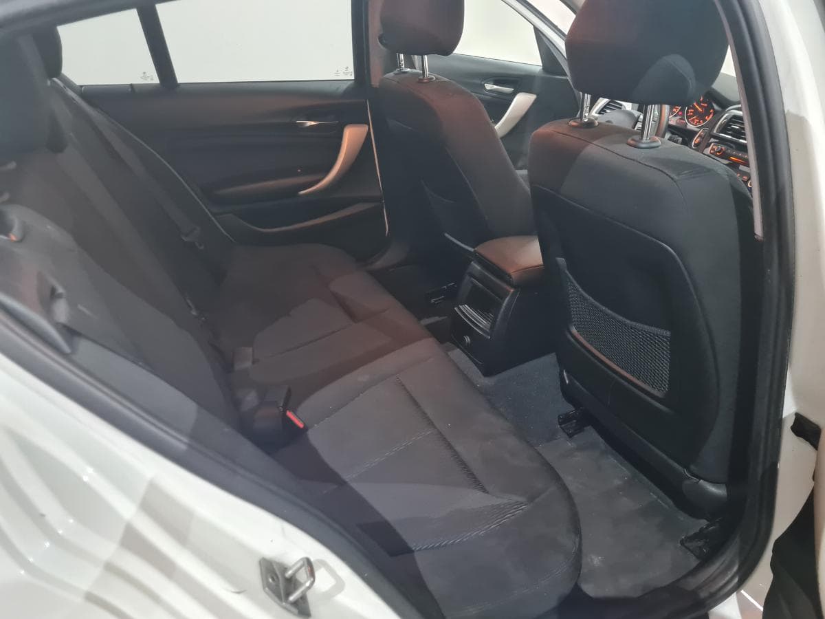 BMW 116 D 1.5 · Ano 2015 — imagem 25