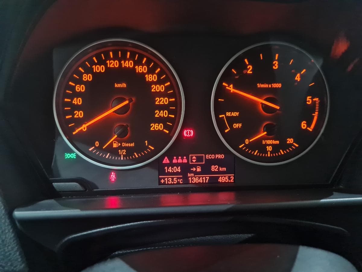 BMW 116 D 1.5 · Ano 2015 — imagem 27