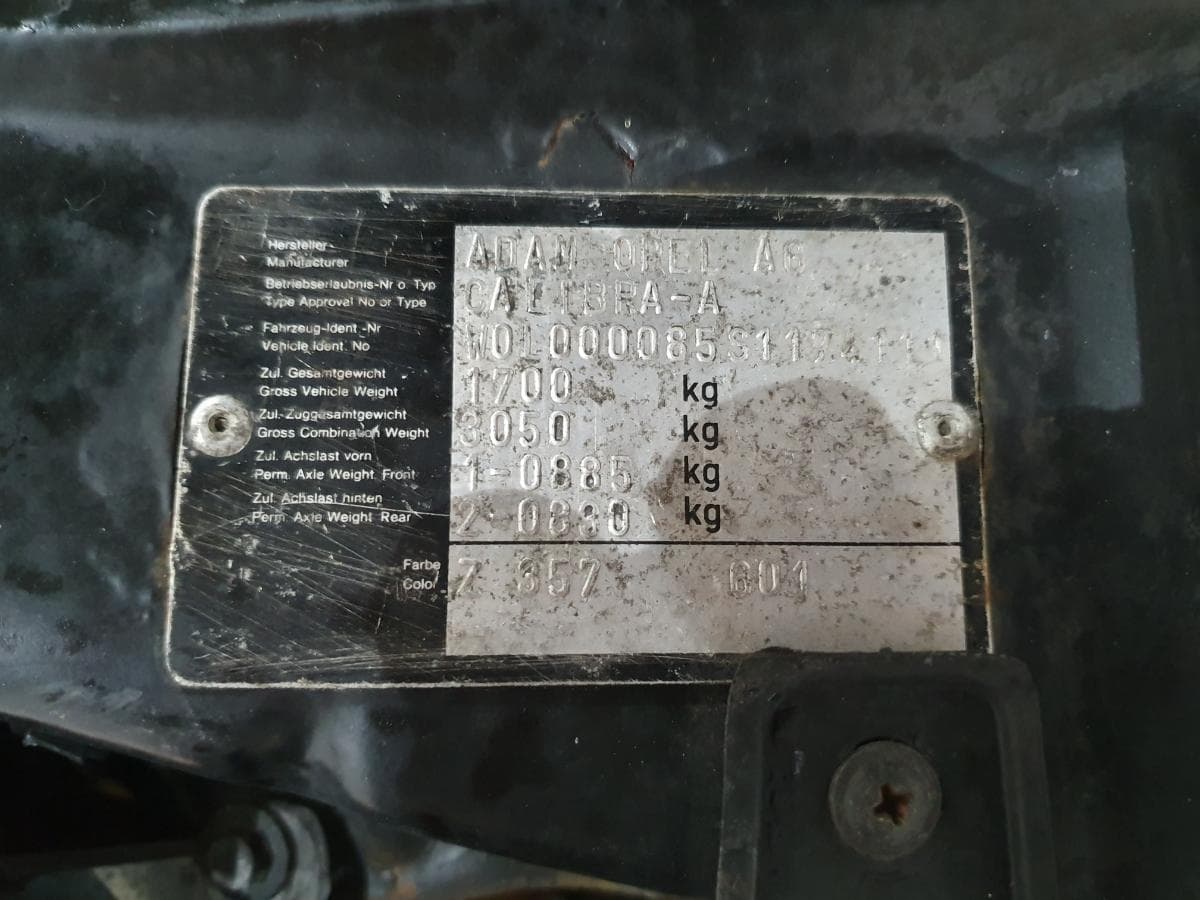 Opel Calibra 2.0i · Ano 1995 — imagen 8