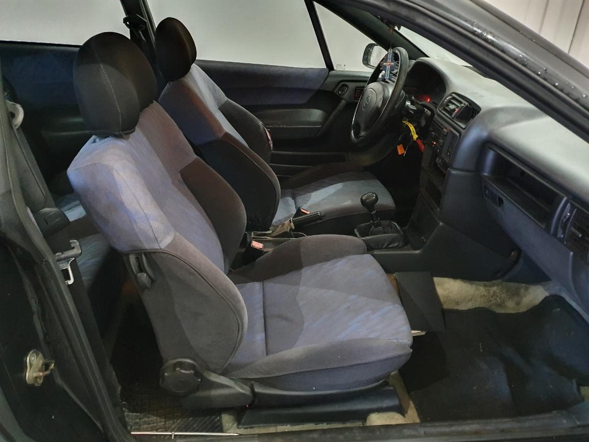 Opel Calibra 2.0i · Ano 1995 — imagen 25