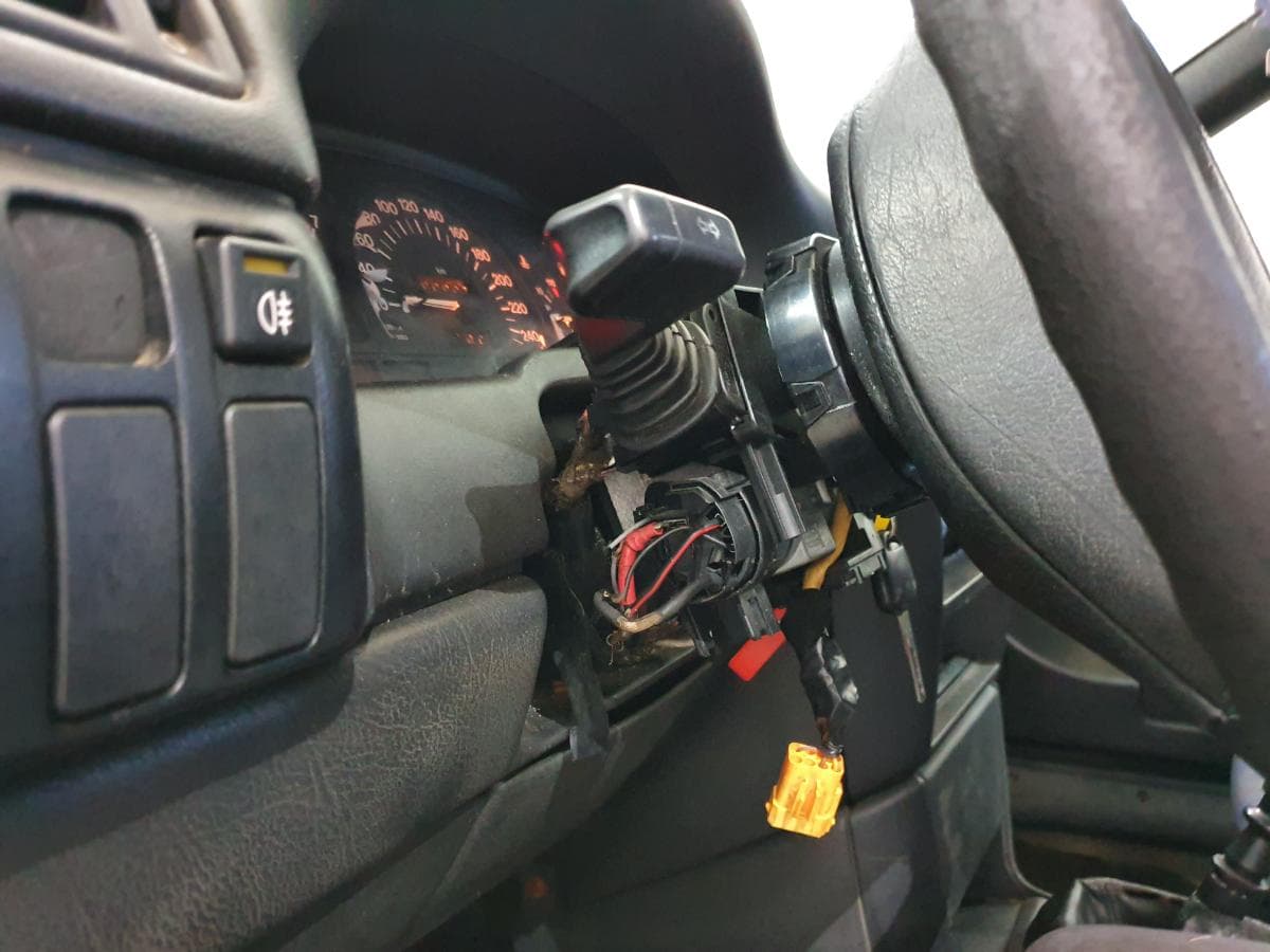 Opel Calibra 2.0i · Ano 1995 — imagen 35