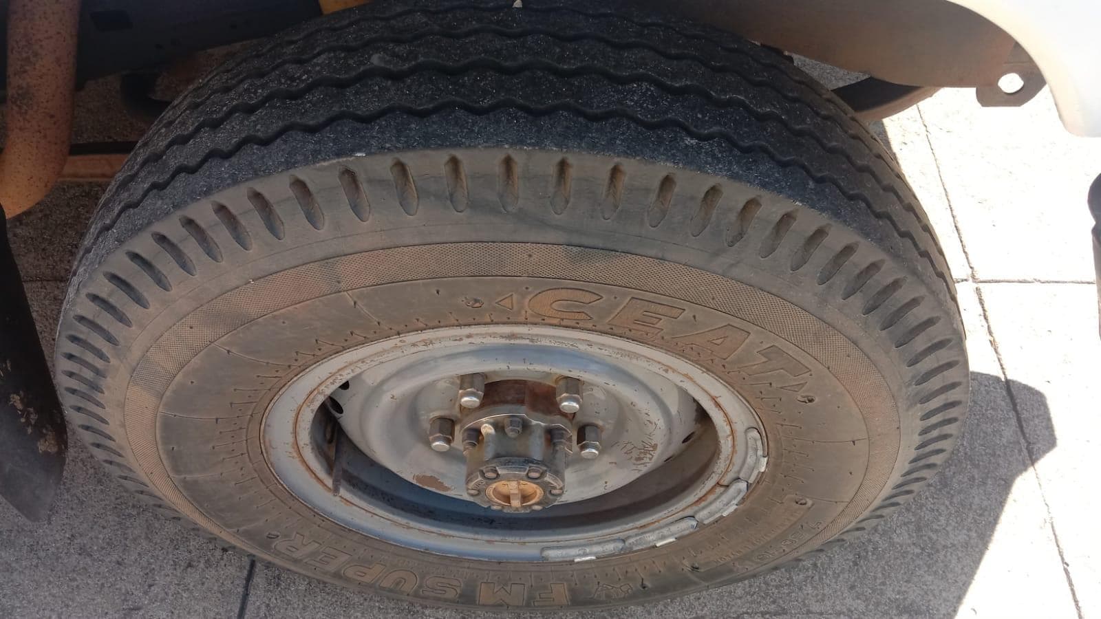 Toyota Landcruiser — imagem 12