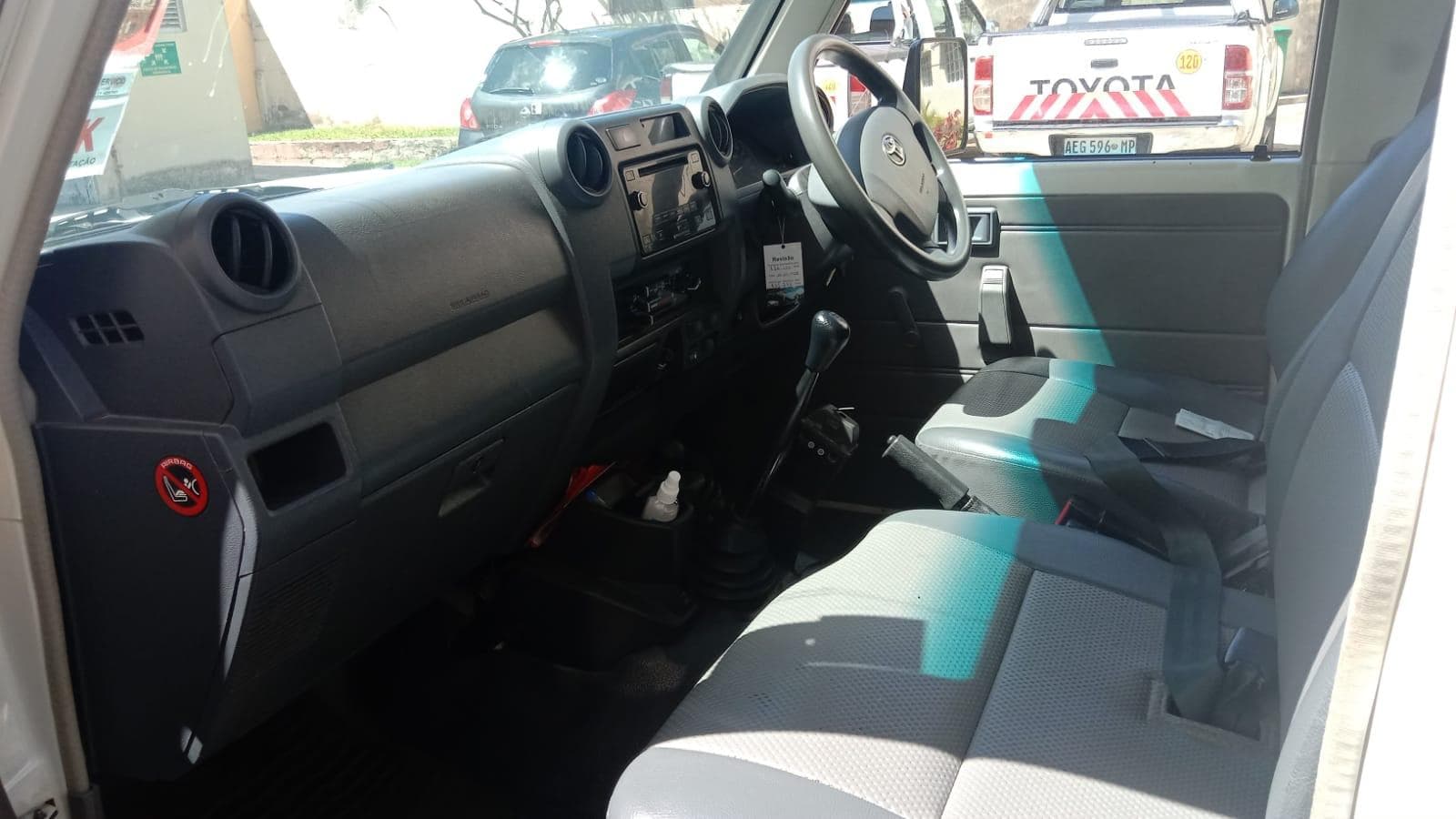 Toyota Landcruiser — imagem 6