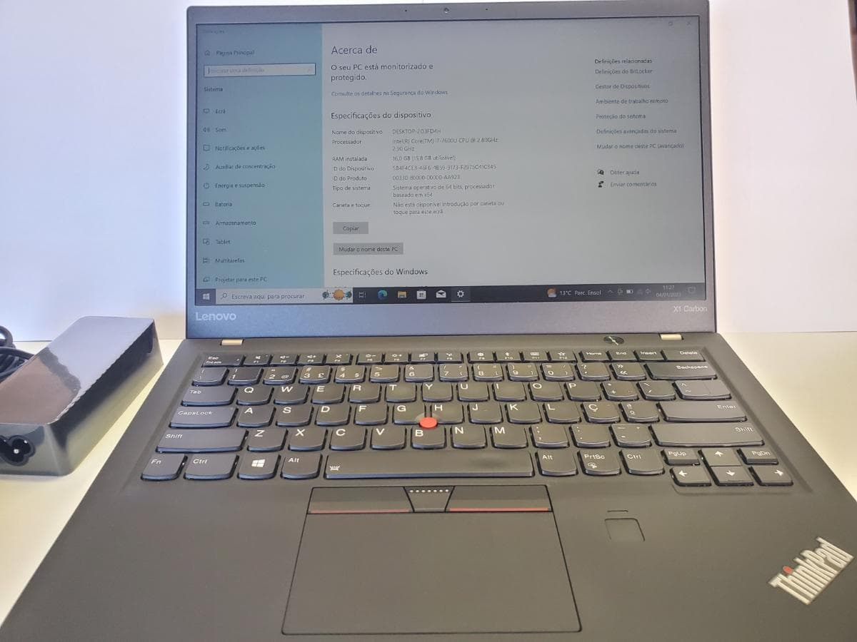 Portátil Lenovo ThinkPad X1 Carbon G5 — imagem 6