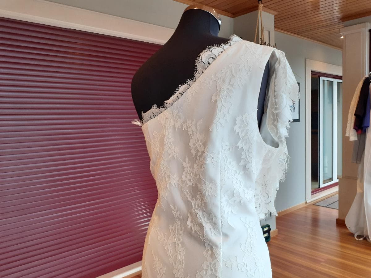 Vestido de ceremonia — imagen 9