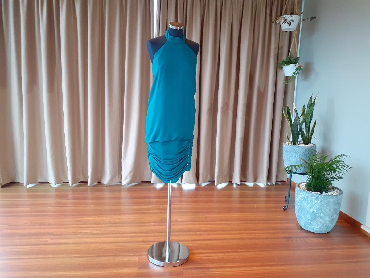 Robe de cérémonie — image 1