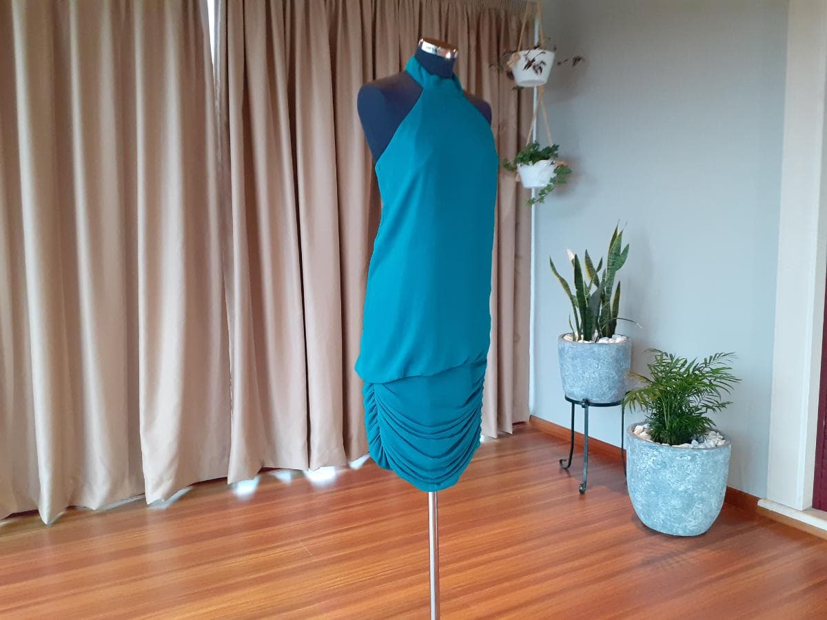 Robe de cérémonie — image 3
