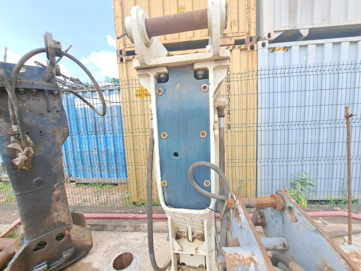 Martelo Hidráulico p/Escavadora 25 a 40 T FURUKAWA F35 LN