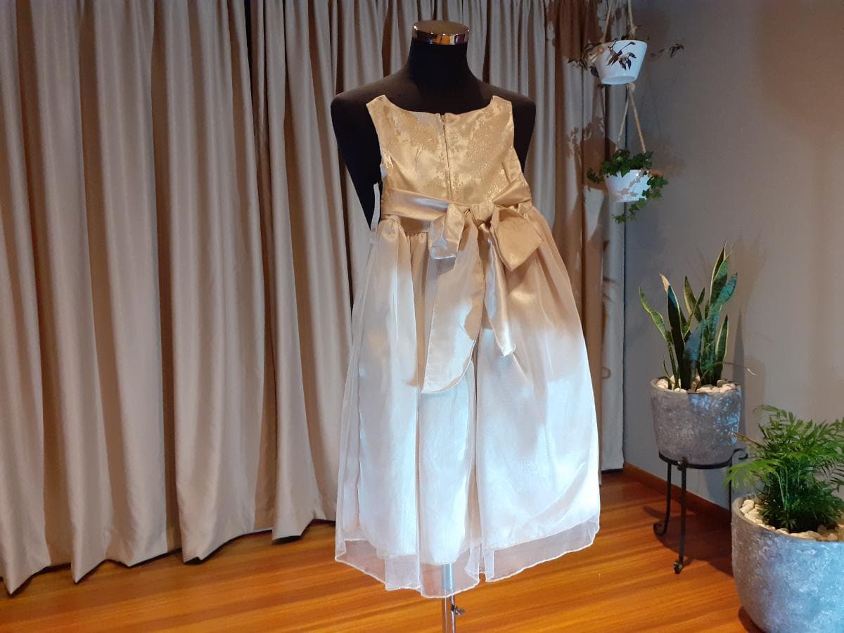 Vestido de criança — imagen 3